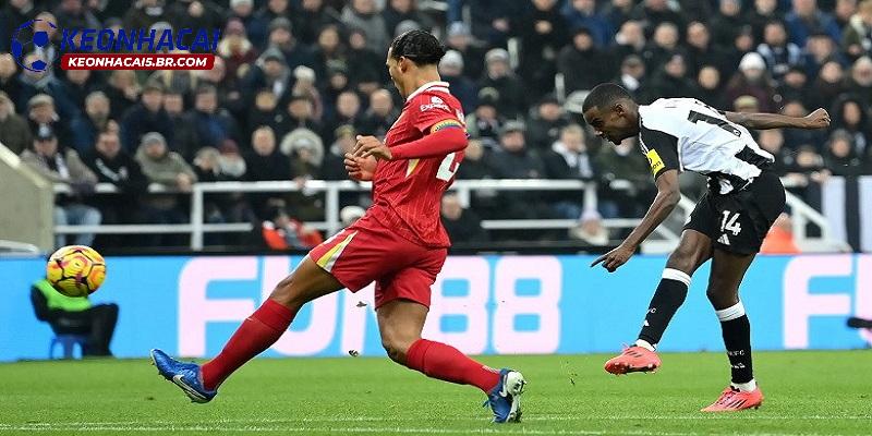 Soi kèo Newcastle vs Liverpool Soi kèo Newcastle vs Liverpool