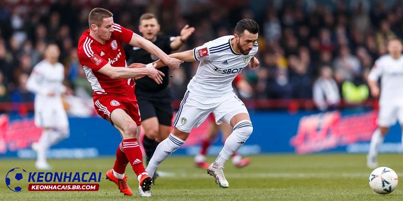Nhận định Nottingham vs Leeds United Nhận định Nottingham vs Leeds United